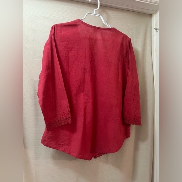 ⚫️ BOGO ASHA red embroidered women’s top size 38 - Picture 7 of 7